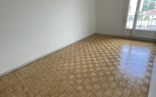 T3 lumineux – Foire Exposition avec balcons