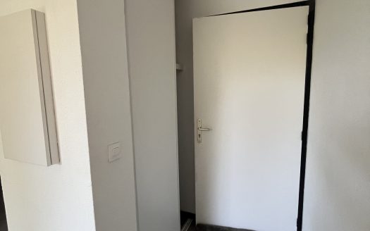 Studio T1 de 21 m2   Résidence étudiante   Pau