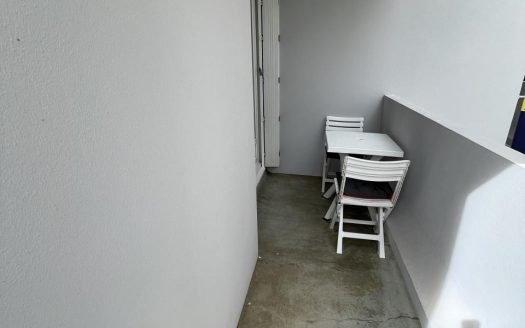 T1 Bis meublé avec balcon et parking – Secteur Université -P