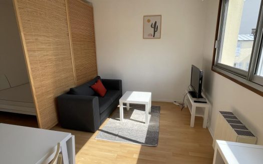 Studio meublé en Centre Ville + Cave