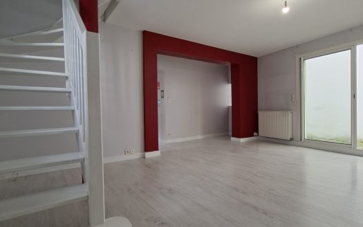 PAU MAISON DE VILLE RENOVEE